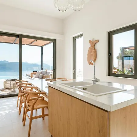 Luxury Agapanthus Villa Nikiana